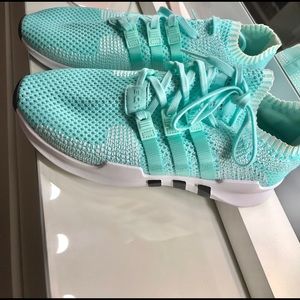 Adidas EQT size 8 women